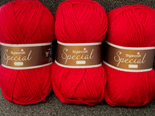 fabric shack knitting crochet knit wool yarn stylecraft aran lipstick 1246