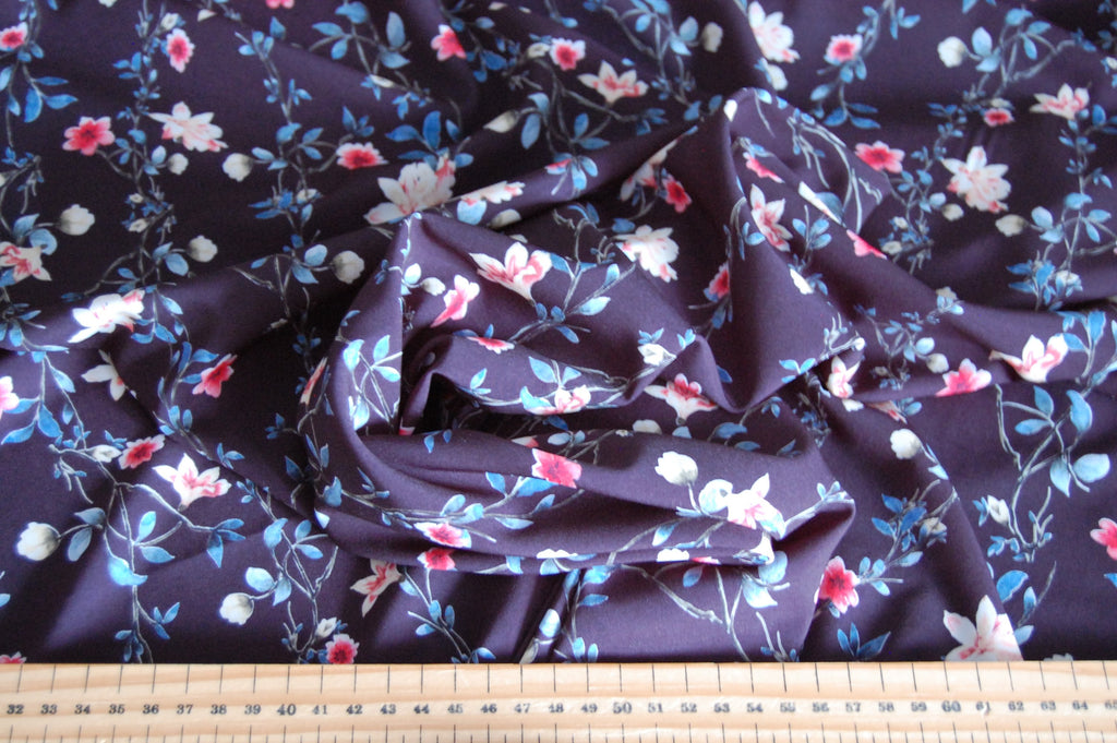 Two way stretch knits top