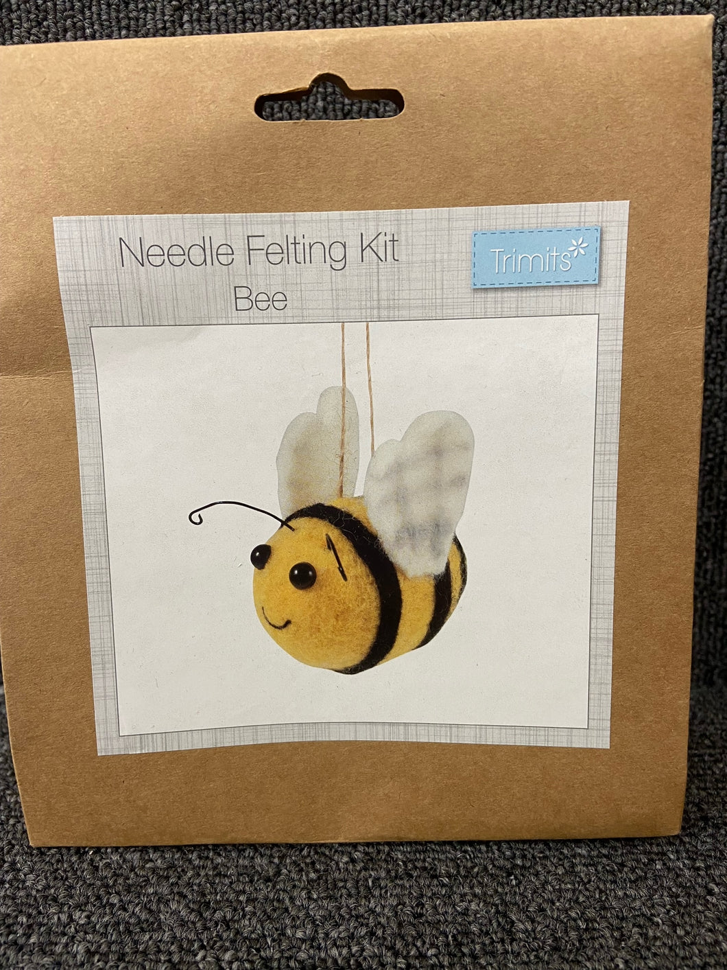 fabric shack sewing quilting sew fat quarter cotton patchwork quilt needle felting wool roving bee kit