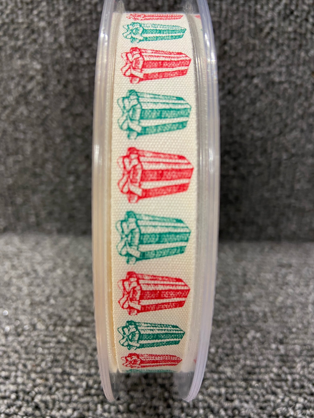 fabric shack sewing sew christmas crafts christmas trim presents gifts 15mm