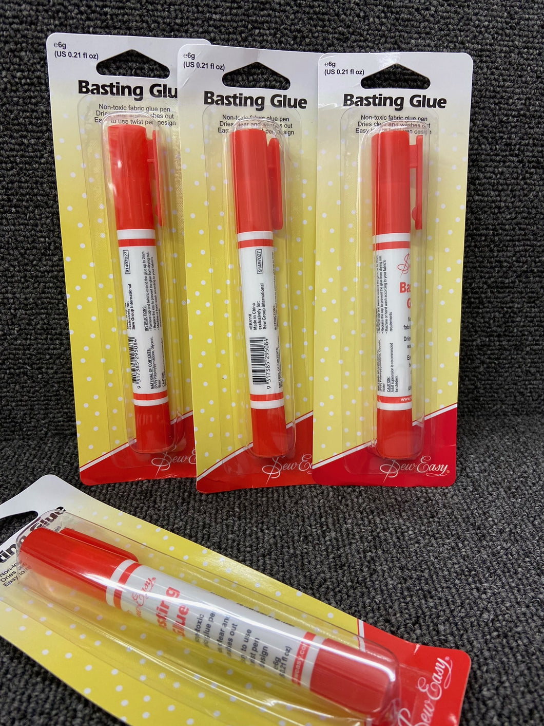 fabric shack sewing sew quilt quilting english paper piecing pen basting glue