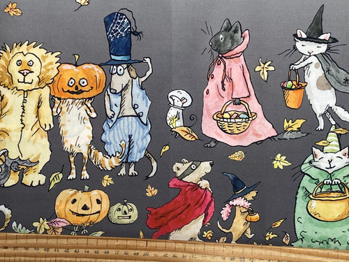 anita jeram clothworks halloween parade bat cat pumpkin ghost double border cotton fabric shack malmesbury 2