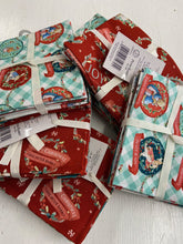 beatrix potter peter rabbit hoppy holidays 5 fat quarter pack fabric shack malmesbury 3