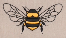 bumble bee embroidered embroidery bee mini wicker sewing box fabric shack malmesbury HGSW_347