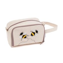 bumble bee crochet bag applique bee side pocket fabric shack malmesbury HG4701E_347