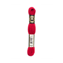 dmc tapestry needlepoint wool yarn fabric shack malmesbury egyptian red 7107