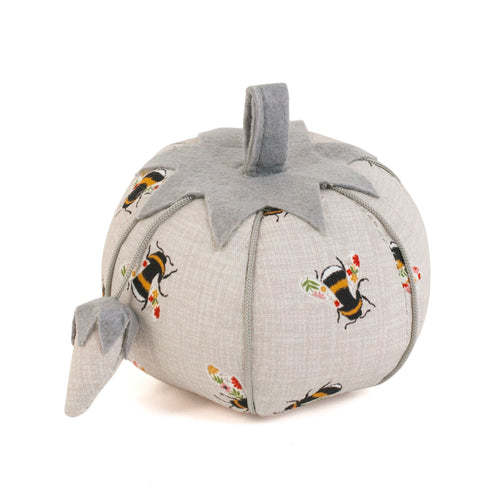 hobby gift bumble bee pin cushion tomato fabric shack malmebury PCT_587