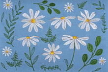 hobby gift daisy daisies embroidery embroidered flowers medium sewing box MRME_649 fabric shack malmesbury