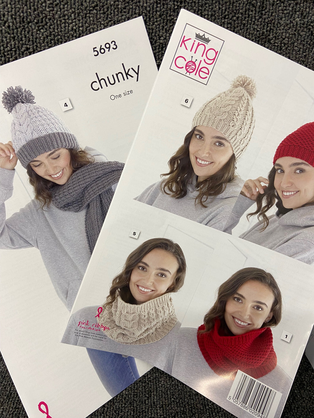 king cole knitting pattern ladies chunky accessories hat scarf cowl scarf ultra soft chunky 5693 fabric shack malmesbury