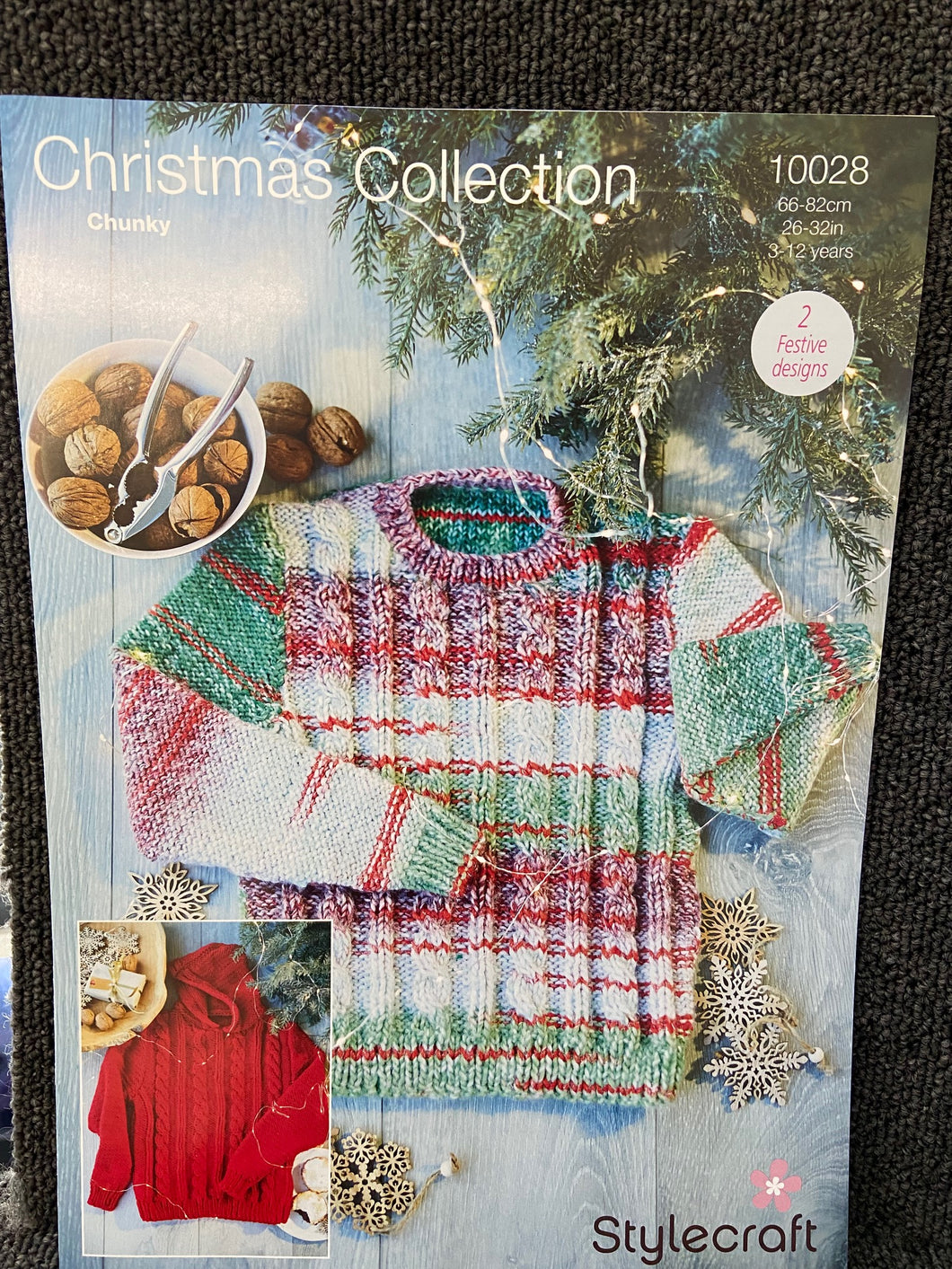 ladies christmas collection jumper hoodie stylecraft wonderland chunky knitting pattern 10028 fabric shack malmesbury