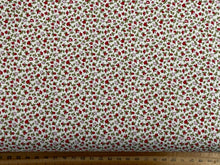 liberty heirloom 4 ditsy flower floral little buds ditsy flowers cream cotton fabric shack malmesbury