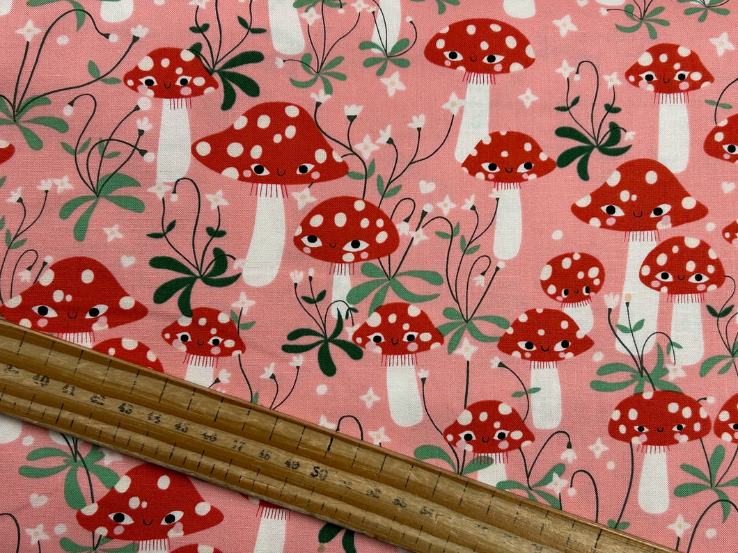 lizzy house moda funny valentine toadstool mushroom pink red cotton fabric shack malmesbury