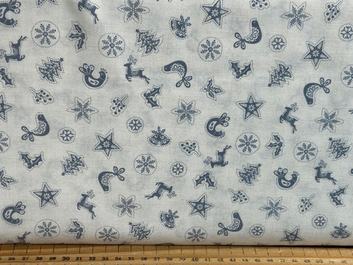 makower scandi 23 christmas cotton fabric shack malmesbury stag snowflake dove holly tree scatter grey