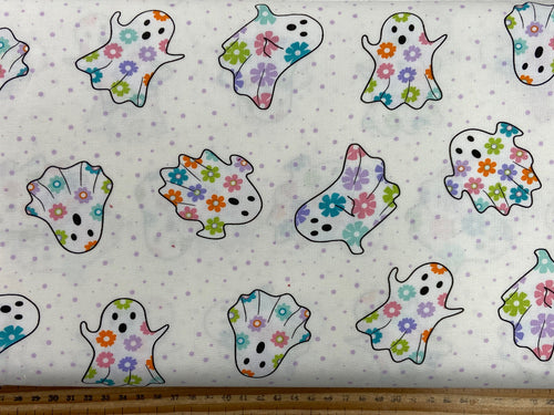 me and my sister designs moda fabboolous halloween ghost white cotton fabric shack malmesbury
