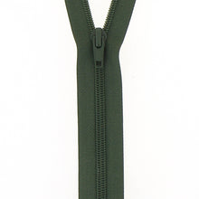 milward nylon open end zip zipper 65cm 26 inch spruce green fabric shack malmesbury 110_65_151