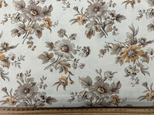 moda french general joie de vivre flowers floral natural cream 8112 cotton fabric shack malmesbury