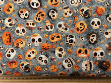 morris creative qt fabrics a haunting we will go quilt panel fabric shack malmesbury pumpkins and skulls grey 