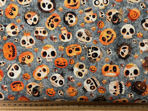 morris creative qt fabrics a haunting we will go quilt panel fabric shack malmesbury pumpkins and skulls grey 