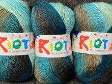 riot double knit dk king cole teal 3764 self stripe varigated fabric shack malmesbury wool yarn blend