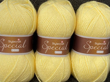 stylecraft aran knit wool yarn crochet fabric shack lemon 1020