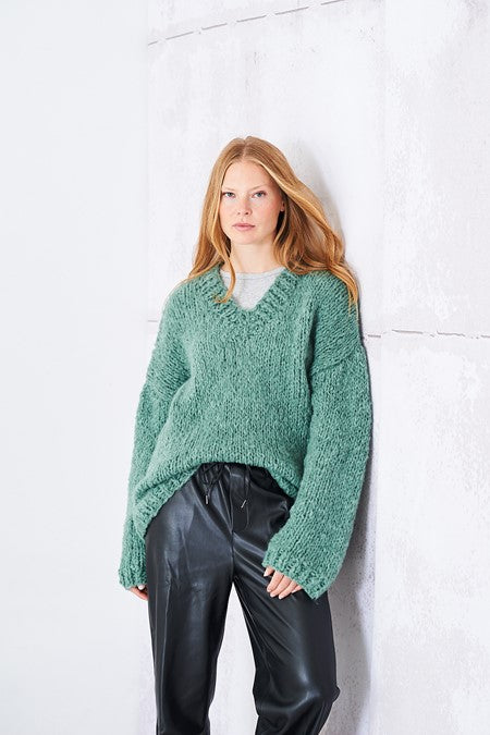 stylecraft knitting pattern super blanket jumper sweater chunky wool yarn cloudlike cloud like fabric shack malmesbury 10250 2