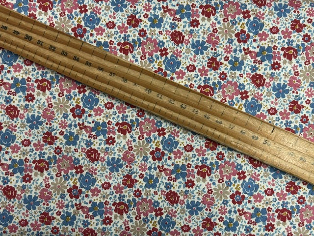 tilda village life esther cold cream flower floral cotton fabric shack malmesbury