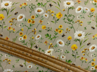 timeless treasures you are my sunshine daisy daisies sunflowers sun flowers bee cotton fabric shack malmesbury