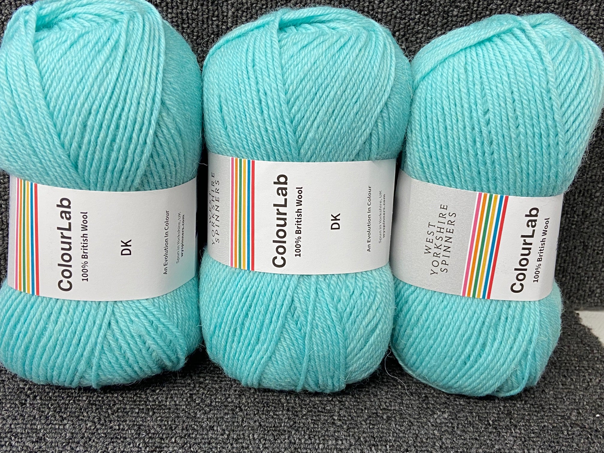 West Yorkshire Spinners ColourLab Double Knit DK 100% Wool 100g Ball V ...