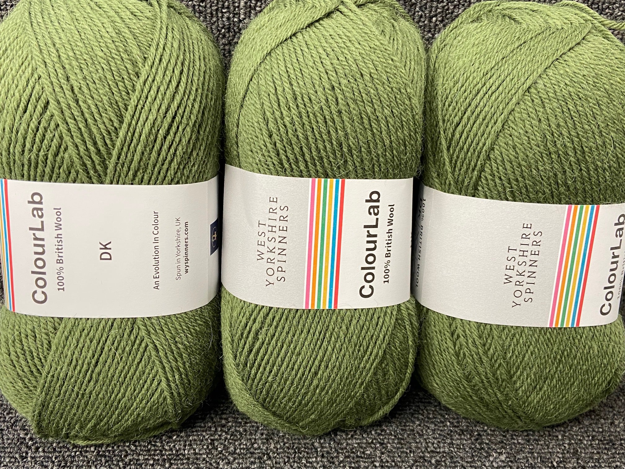 West Yorkshire Spinners ColourLab Double Knit DK 100% Wool 100g Ball V ...
