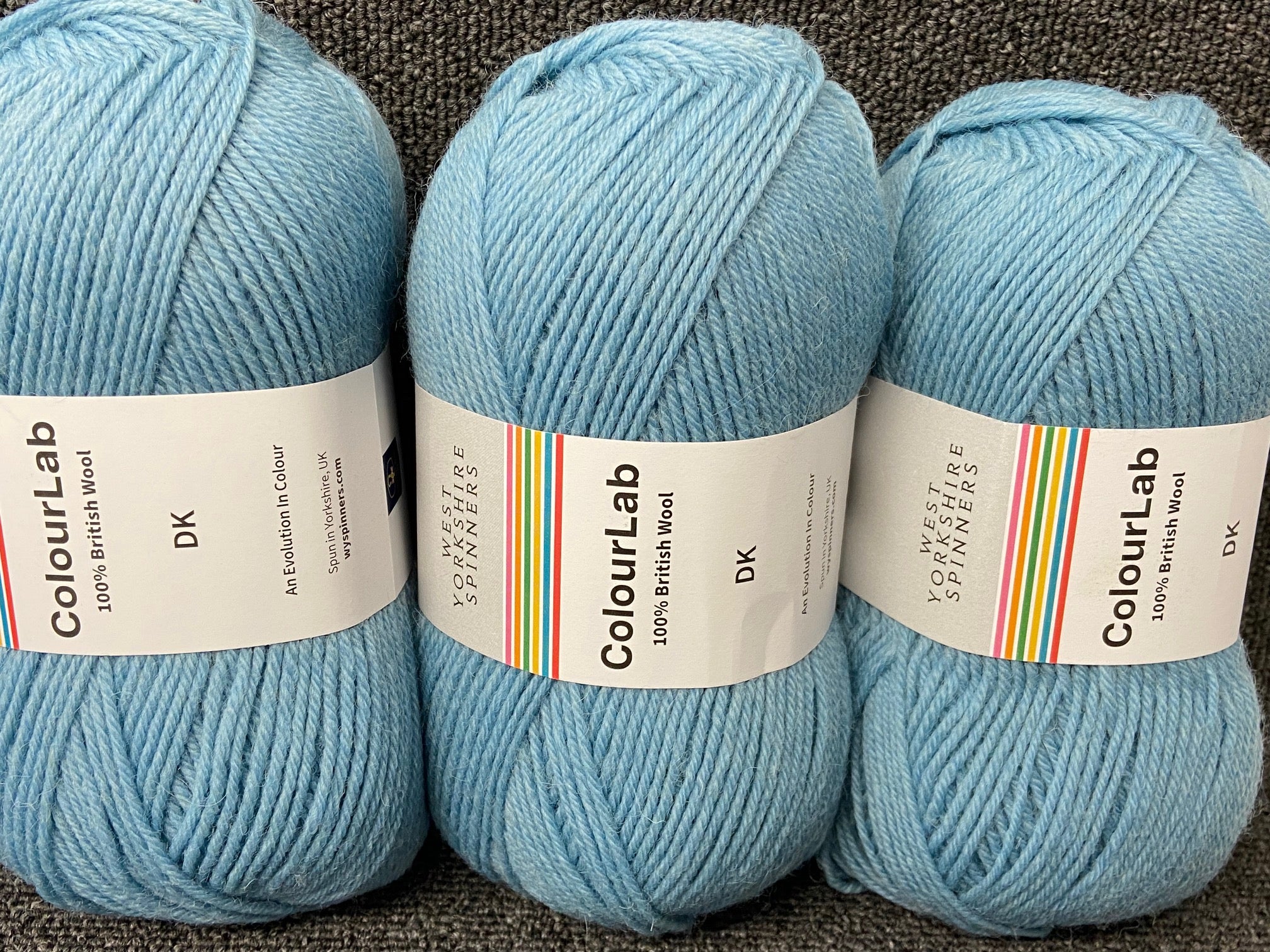 West Yorkshire Spinners ColourLab Double Knit DK 100% Wool 100g Ball V ...