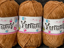 yummy chunky fudge brown 5789 king cole wool yarn knitting knit crochet fabric shack malmesbury