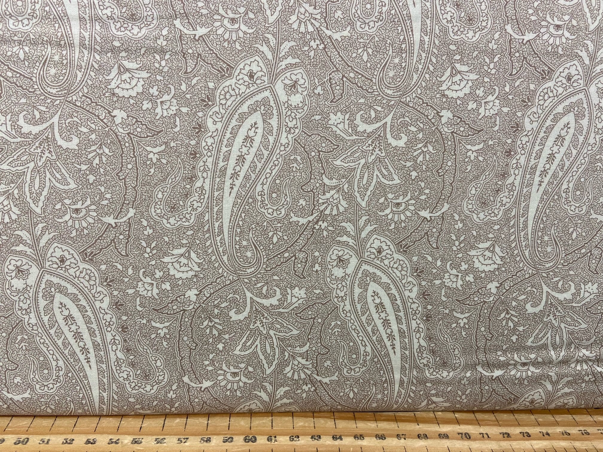 3 Sisters for Moda Cranberries & Cream Paisley Tan on Cream 44262 25 C ...