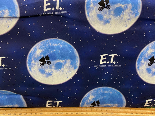 ET extra terrestrial tv film bike moon large moon cotton fabric shack malmesbury