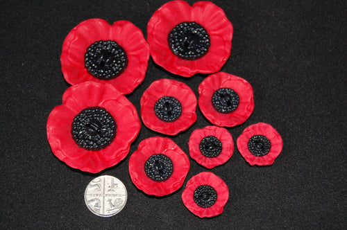 Poppy/Remembrance Day 2 Hole Button 20/28/41mm