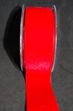 Fabric Shack Sewing Quilting Sew Fat Quarter Cotton Quilt Patchwork Dressmaking Haberdashery Velvet Ribbon 36mm Red Berisfords