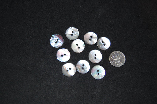 ABC Shell Button 2 Hole 15mm 2B\1763