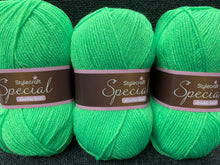 fabric shack knitting crochet knit wool yarn stylecraft special dk double knit bright green 1259