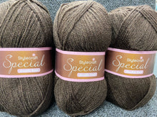 fabric shack knitting crochet knit wool yarn stylecraft special dk double knit dark brown 1004