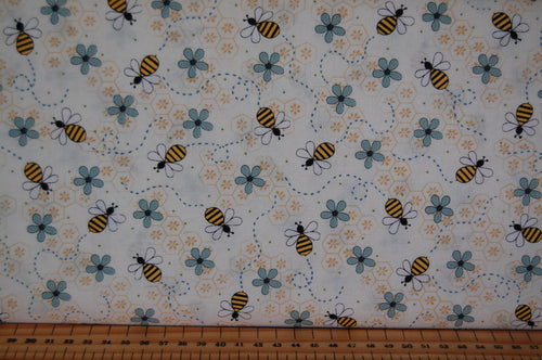 fabric shack sewing quilting sew fat quarter cotton quilt patchwork gail pan henry glass all about the bees bumble honey grid flower floral hastag blue cream green (2)