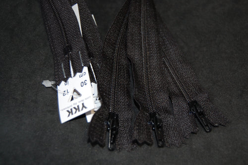 fabric shack sewing quilting sew fat quarter cotton quilt ykk zip closed white 501 25cm 10 ins inches (2)