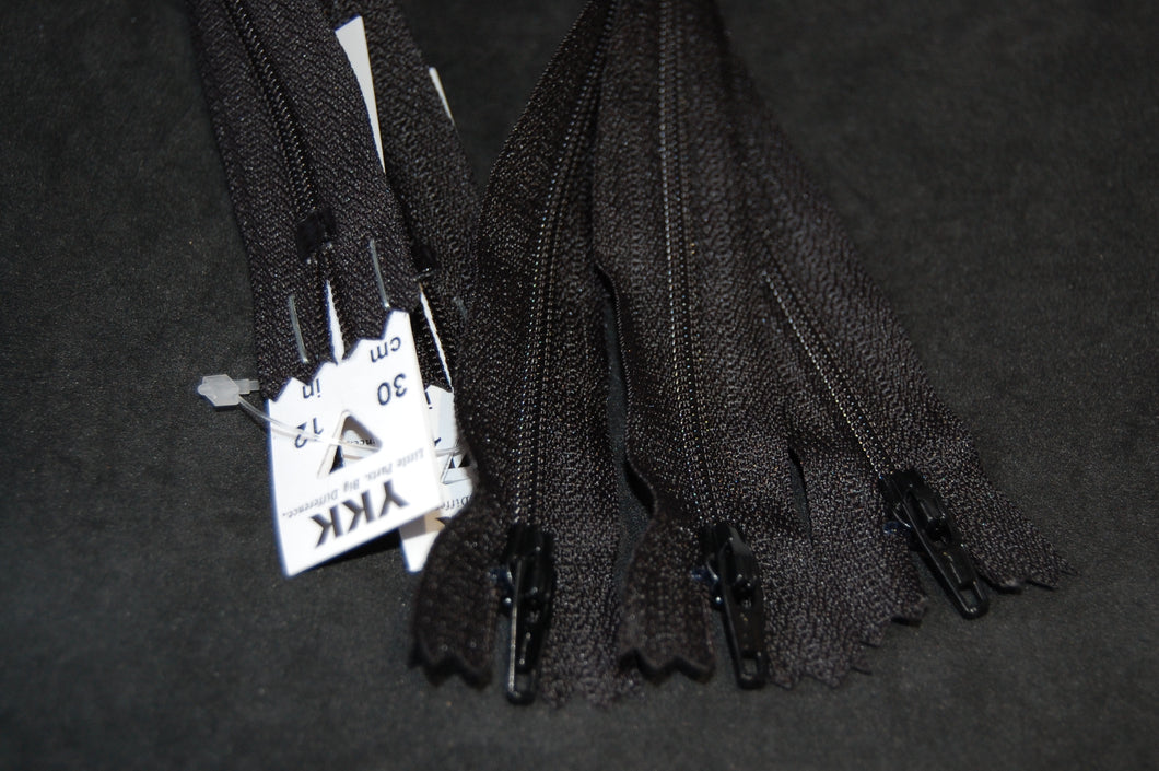 fabric shack sewing quilting sew fat quarter cotton quilt ykk zip closed white 501 25cm 10 ins inches (2)