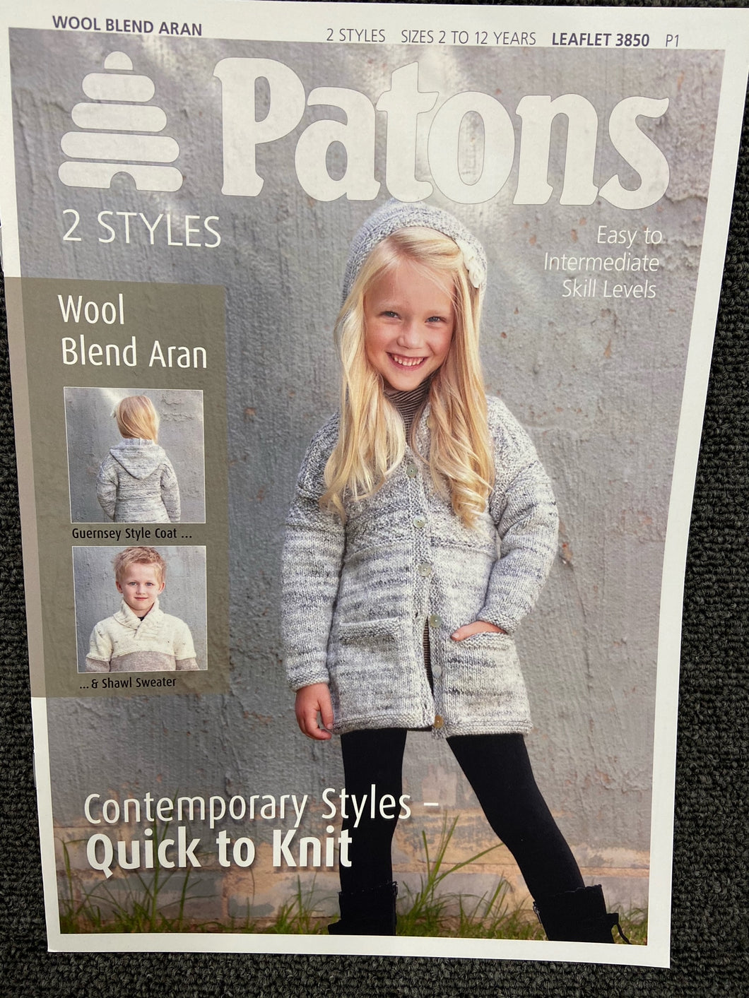 Patons Knitting Pattern 'Kids Contemporary Styles' Quick Knit Coat/Jumper Aran Easy/Intermediate 3850