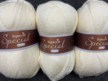 fabric shack knitting crochet knit wool yarn stylecraft aran cream 1005