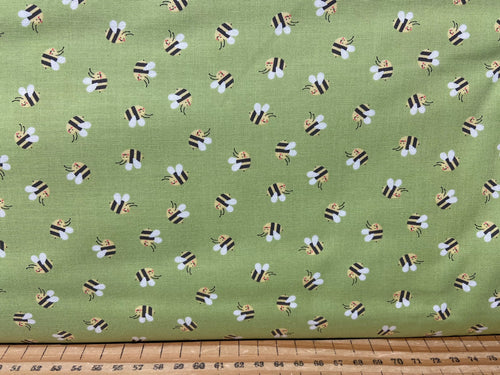 fabric shack sewing quilting sew fat quarter cotton patchwork quilt abi hall moda hello sunshine bumble bee bees grass green