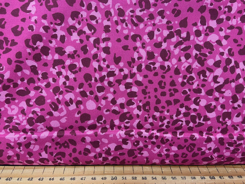 fabric shack sewing quilting sew fat quarter cotton patchwork quilt crystal manning for moda kasada animal print pink