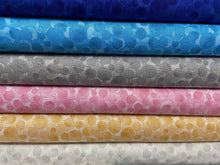 fabric shack sewing quilting sew fat quarter cotton patchwork quilt lewis & and irene bumbleberries light honey 252