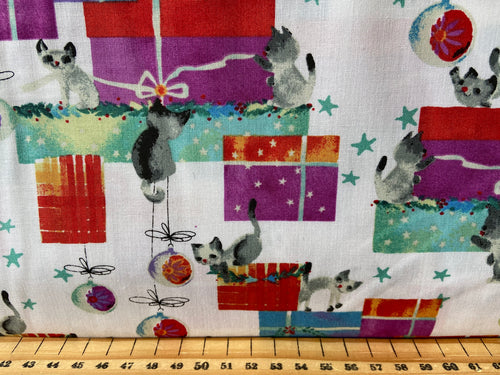 fabric shack sewing quilting sew fat quarter cotton quilt patchwork mashya d'yans clothworks purrfect christmas cats presents kitties cat gifts