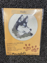 fabric shack sewing sew crosstich cross stitch kits kit mouseloft mouse loft paw prints husky 00G-201paw