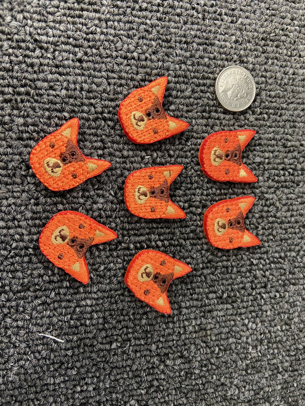 Groves Fox Head 2 Hole Orange Buttons 21mm