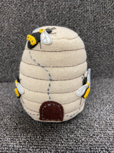 hobbygift hobby bee beehive hive applique pin cushion PCBEE 347 fabric shack malmesbury 3